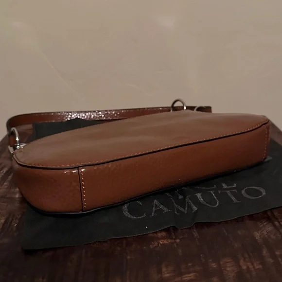 NWT Vince Camuto Genuine convertible Leather Crossbody Satchel in toffee brown - Picture 12 of 16